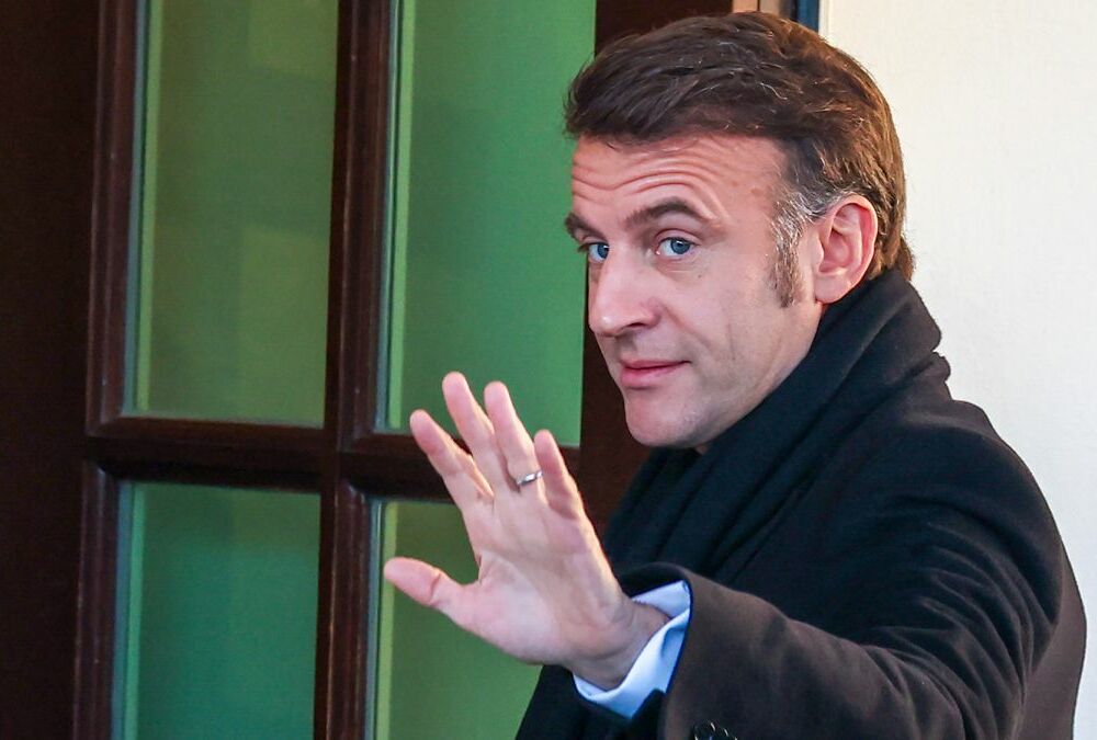 Трамп не встретил Макрона, приехавшего на переговоры в Белый дом