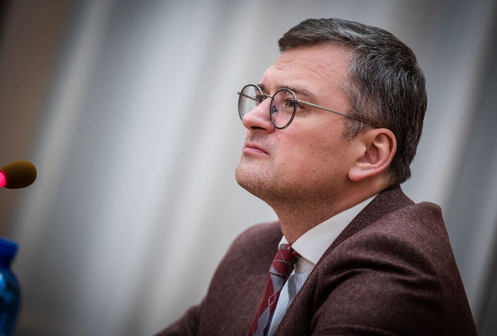 Глава МЗС України вперше з початку вторгнення приїхав до Китаю