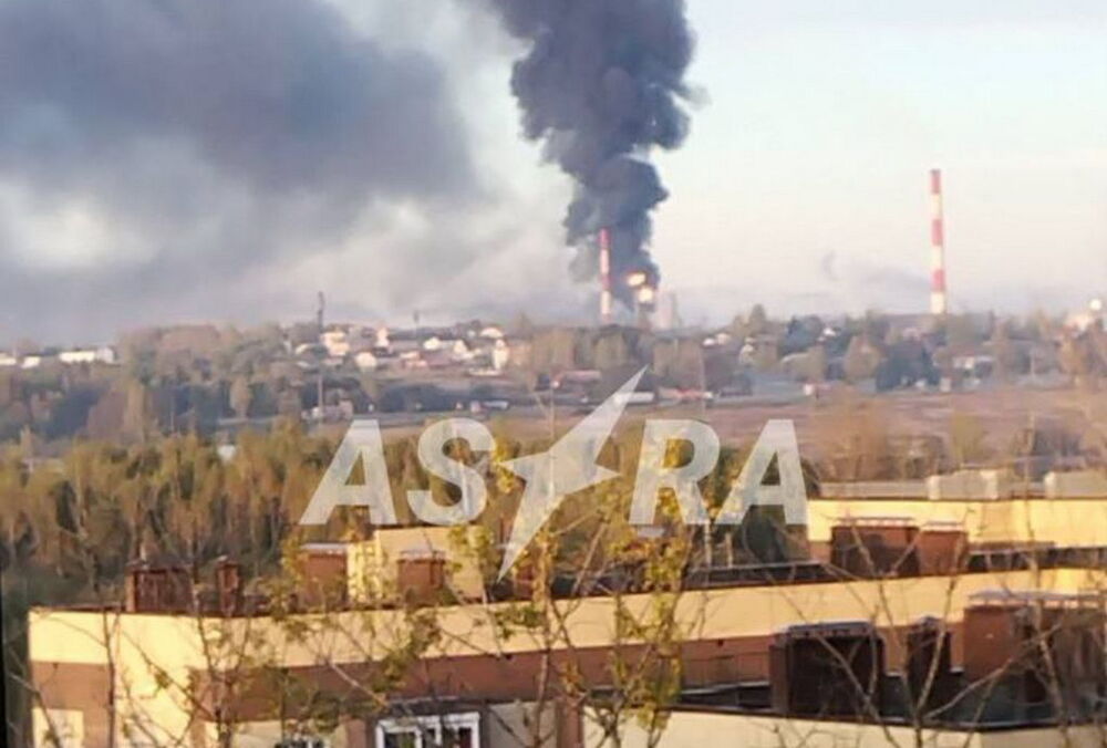 Почти 40% мощностей российских НПЗ остановили работу, - СМИ