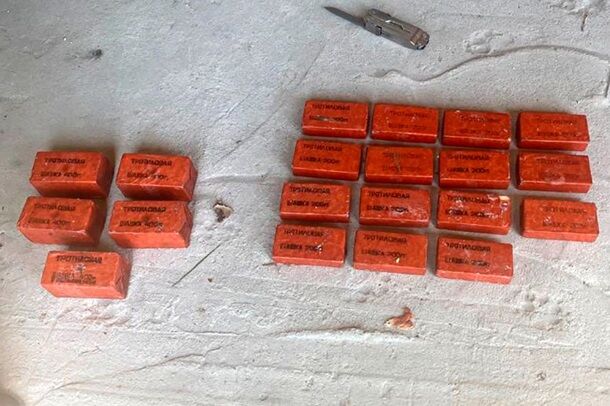 На Волыни нашли тайники со взрывчаткой и формой белорусских военных