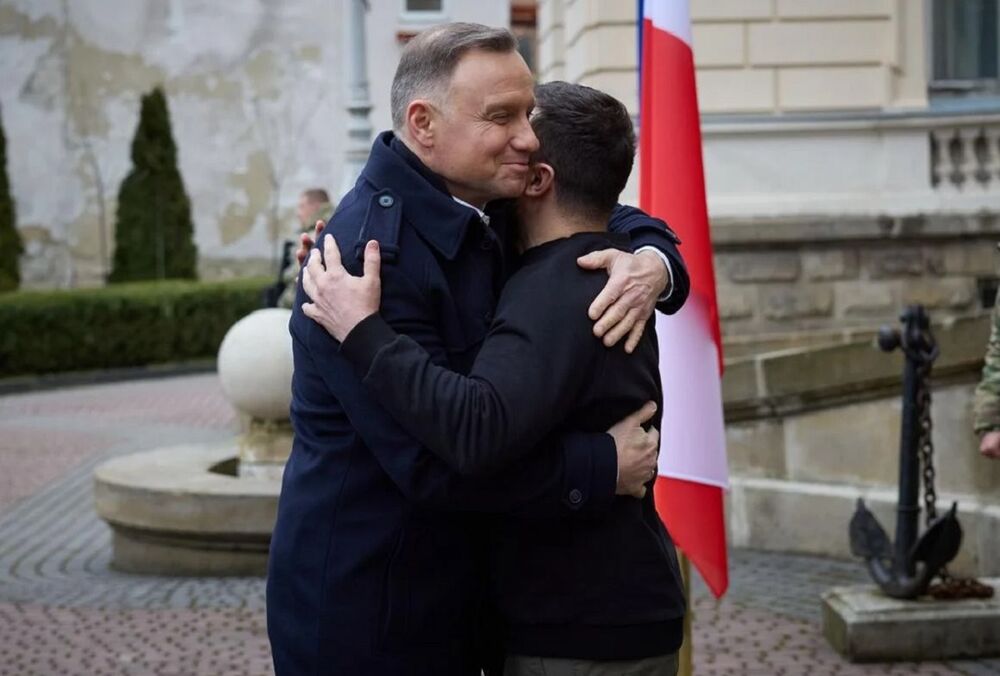 Дуда хочет подписать военный союз с Украиной после окончания войны