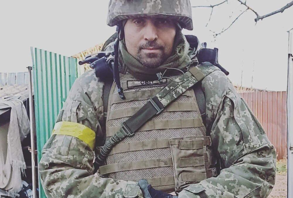 Відомий український актор важко поранений у Соледарі: відео