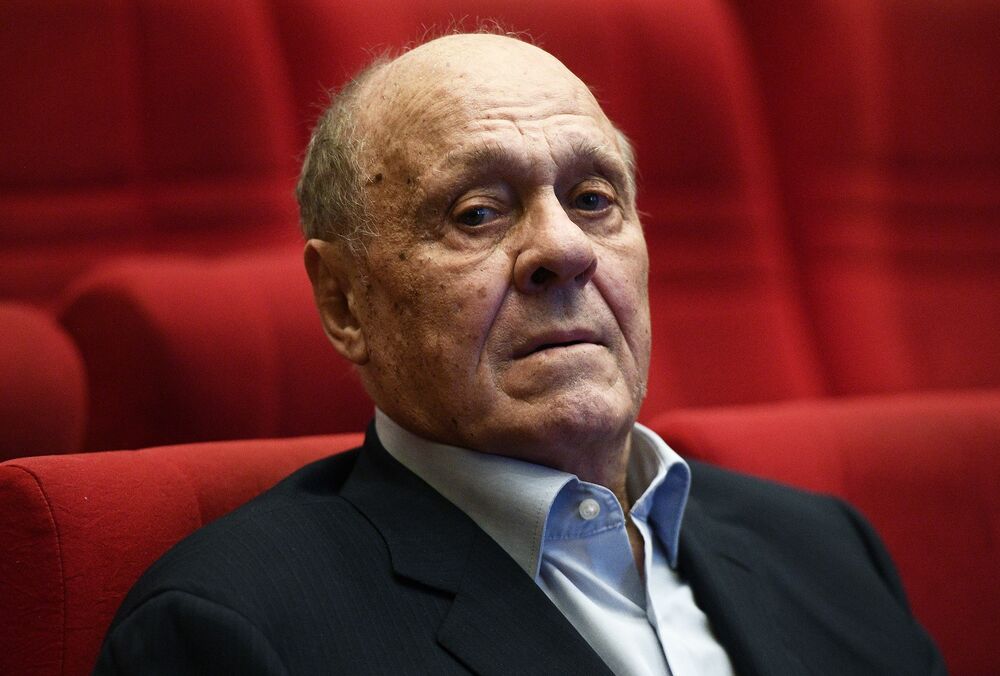 Умер создатель культового советского фильма Москва слезам не верит