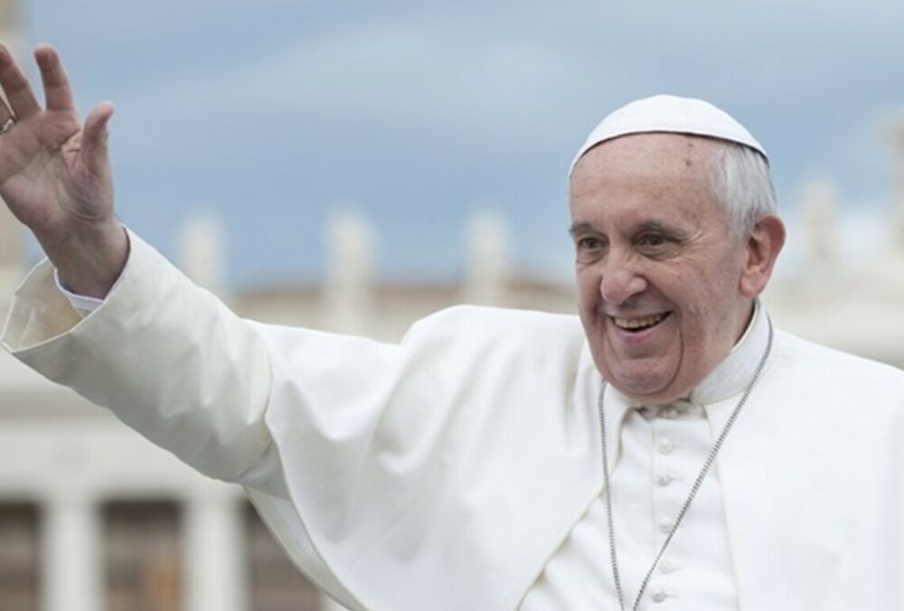 У Ватикані заявили про покращення стану Папи Римського