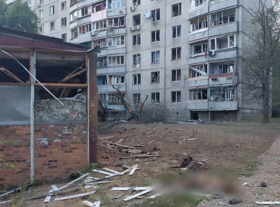 Росіяни обстріляли Харків з реактивних систем залпового вогню: є жертви