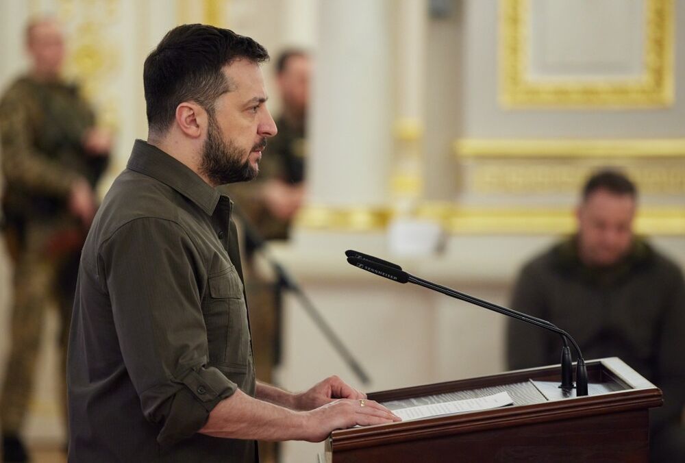 Зеленський скликає термінове засідання РНБО