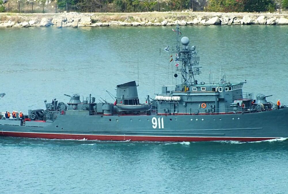 ”Атака дронов” в Севастополе: появились первые спутниковые снимки последствий