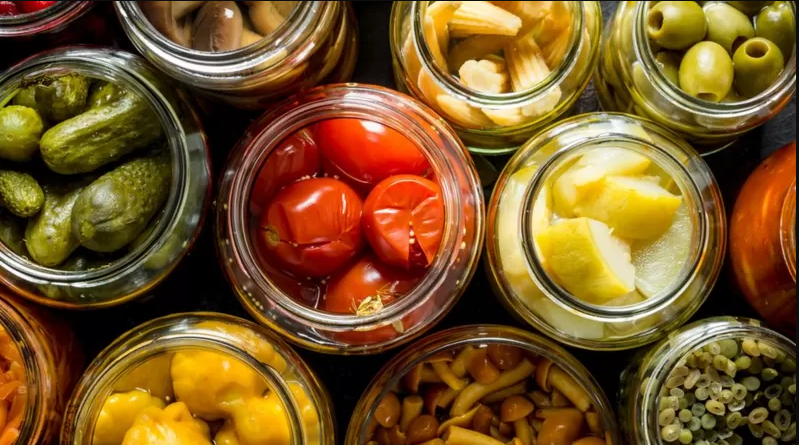 Як консервувати помідори та огірки без солі: прості рецепти