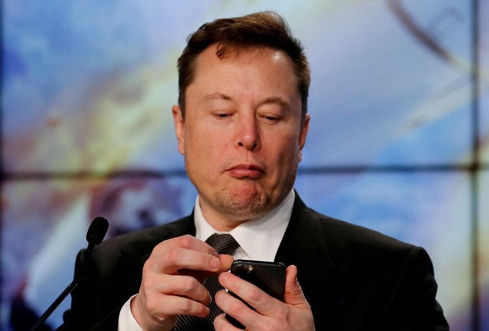 У YouTube появится конкурент: Маск анонсировал запуск нового видеохостинга