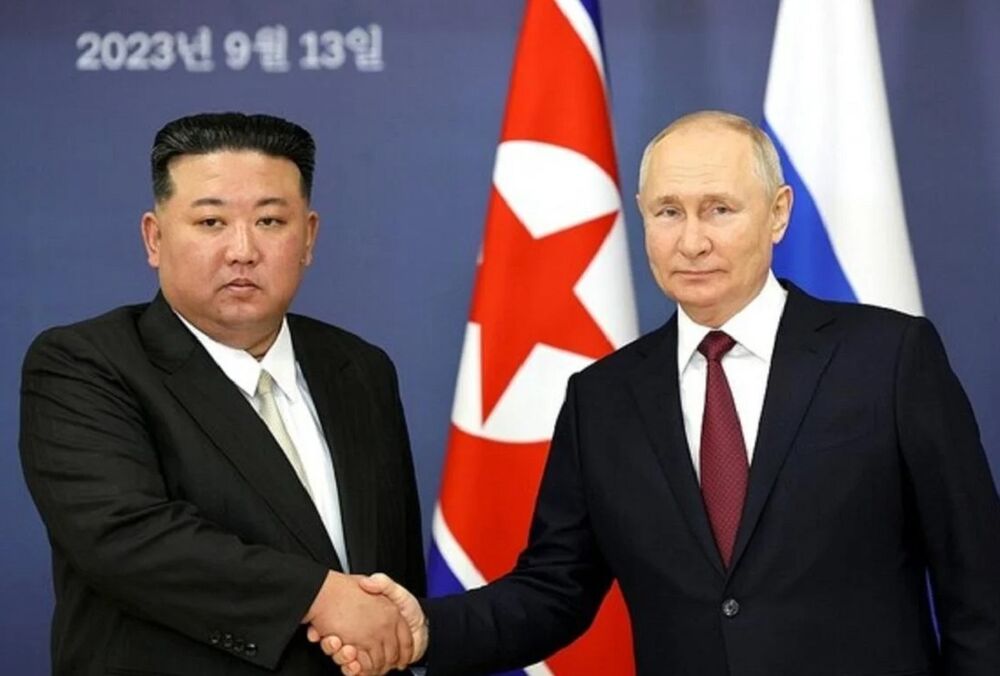 Кім Чен Ин випив за здоров'я Путіна, побажавши йому перемогти у війні проти України