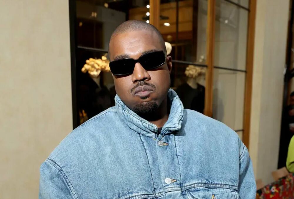 Новый альбом Канье Веста удален с потокового сервиса Apple Music и iTunes