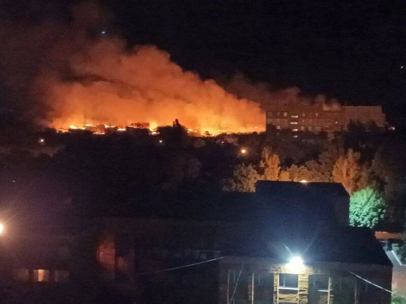 В окупованому Алчевську російська ракета ППО розгорнулася і вразила саму систему: відео В окупованому Алчевську російська ракета ППО розгорнулася і вразила саму систему: відео