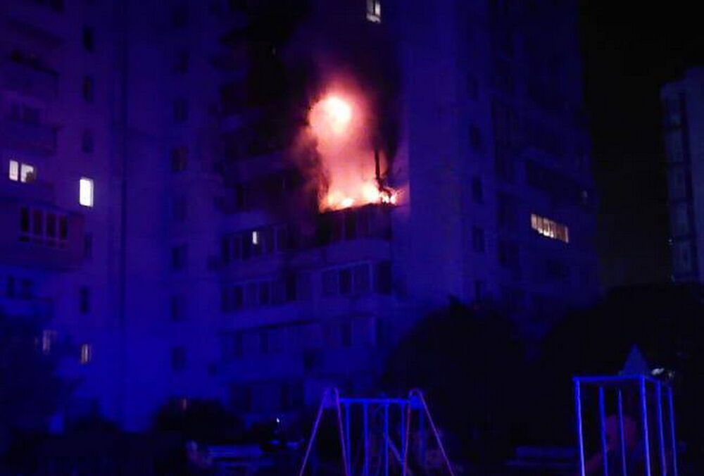 Россия всю ночь била по Одесской области шахедами: в Черноморске горела жилая высотка (фото)