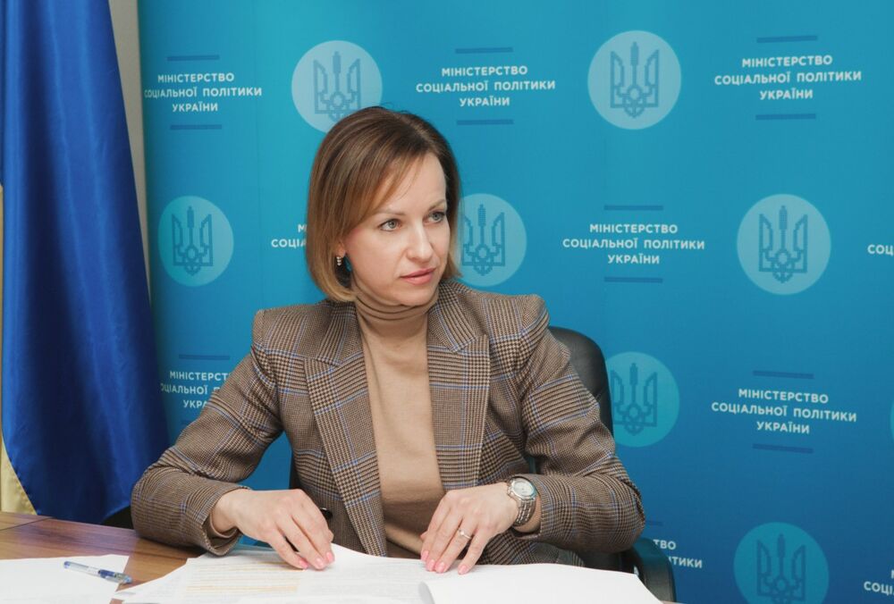 Накопительные пенсии в Украине введут в три этапа: Лазебная раскрыла подробности  Накопительные пенсии в Украине введут в три этапа: Лазебная раскрыла подробности