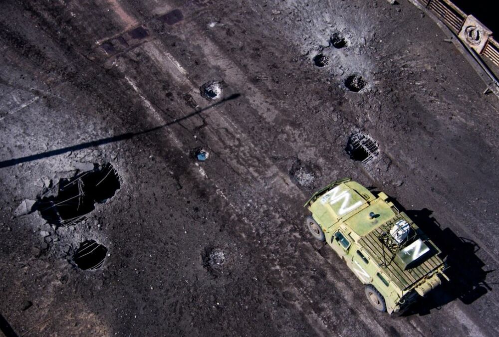 Окупанти в паніці вивозять свої сім'ї з Херсона – ОВА