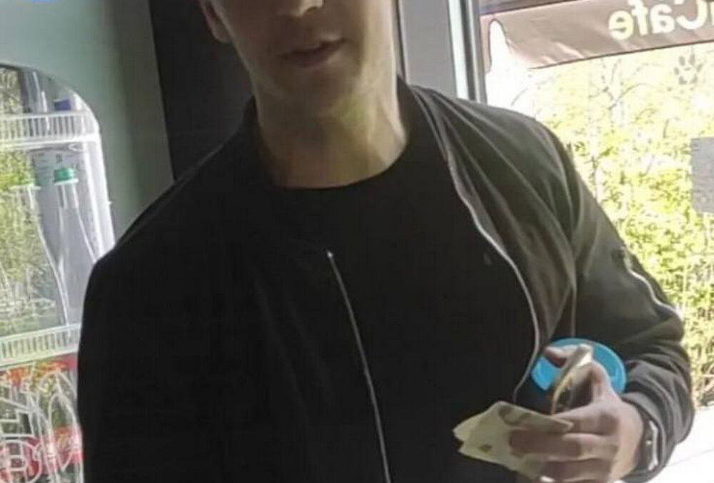 В Киеве парень дал пощечину баристе, которая сделала кофе не на том молоке: видео