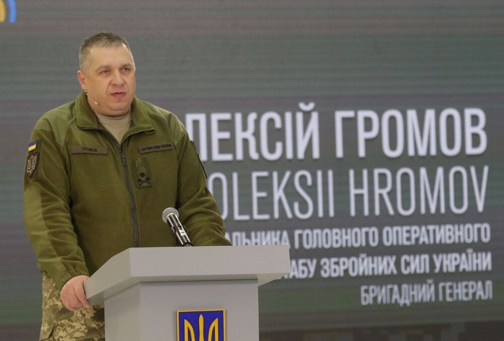 Громов: оккупанты активно готовятся оборонять Крым