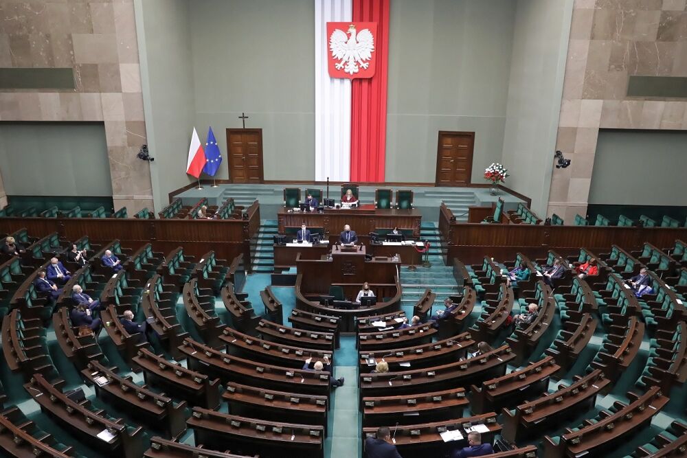 Сейм Польши призвал заблокировать импорт агропродукции из России и Беларуси в ЕС