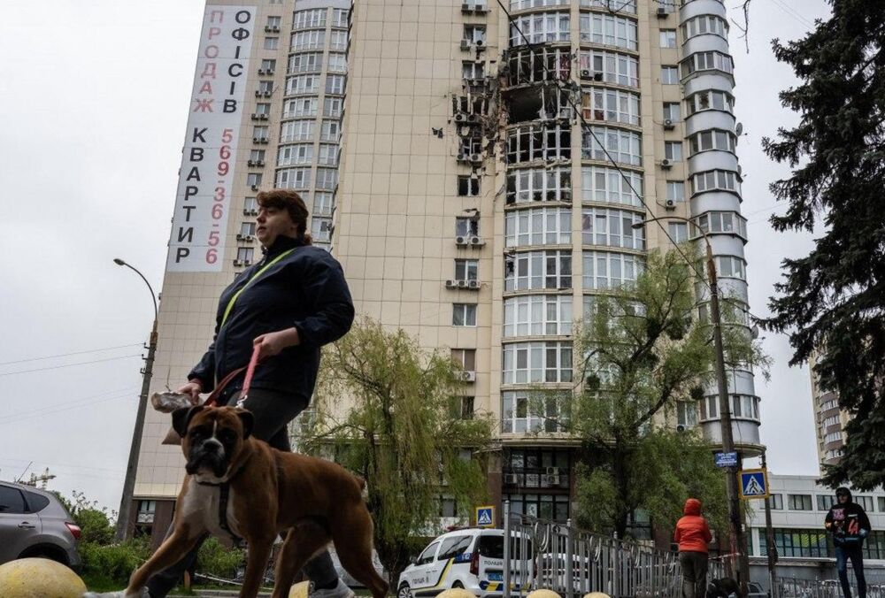 Игнат рассказал, как обломки сбитого дрона попали в столичную многоэтажку