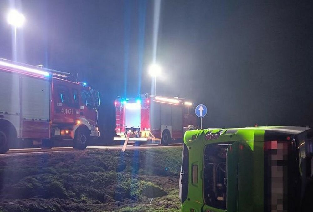 В Польше перевернулся автобус с украинцами: есть пострадавшие