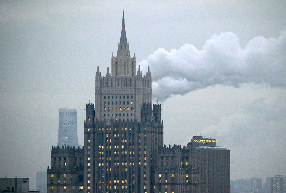 Росія заговорила про запровадження віз для громадян України