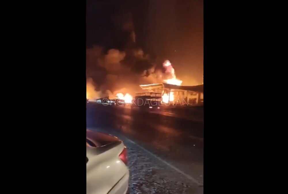 У Махачкалі пролунав потужний вибух: 30 людей загинули, десятки поранено (відео)