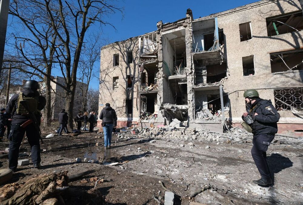 Обстріл житлового будинку в Краматорську: одна людина загинула, троє - поранено (фото)