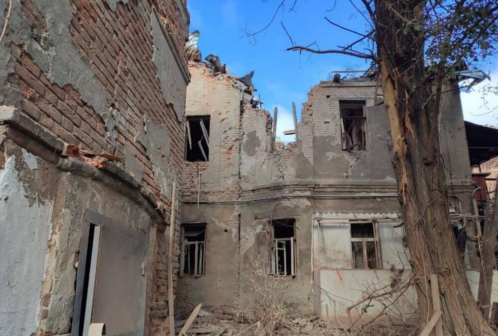 Россия ударила по Харькову ракетой С-300: известно о ”прилете” в центре города