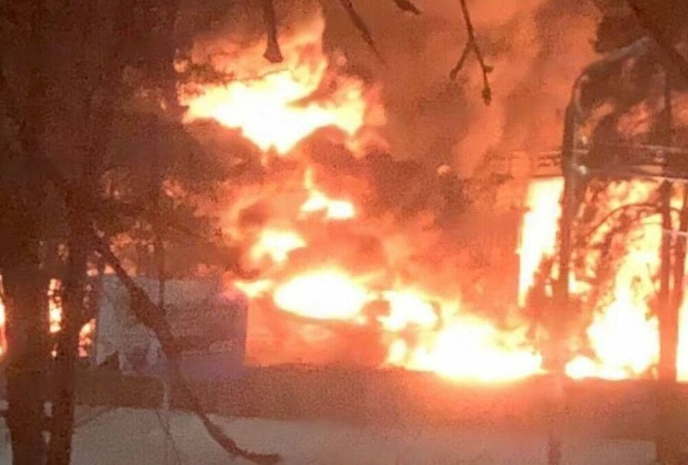 Атаку на нефтебазу в Брянской области устроила украинская разведка, - СМИ Атаку на нефтебазу в Брянской области устроила украинская разведка, - СМИ