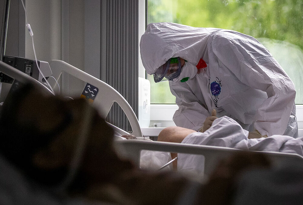 В мире стремительно снижается смертность от COVID-19