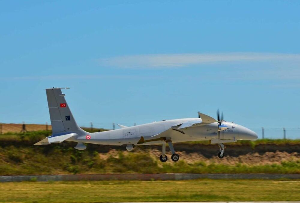 Baykar ко Дню Независимости подарил разведчикам ударный БПЛА Bayraktar ТВ2