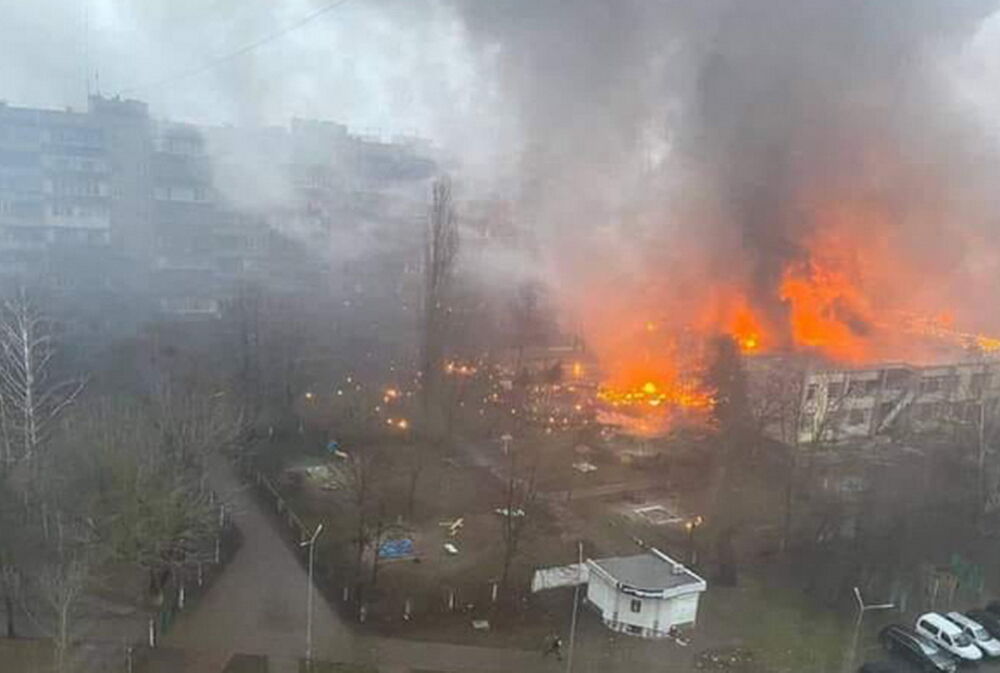 СБУ озвучила версії падіння вертольота у Броварах