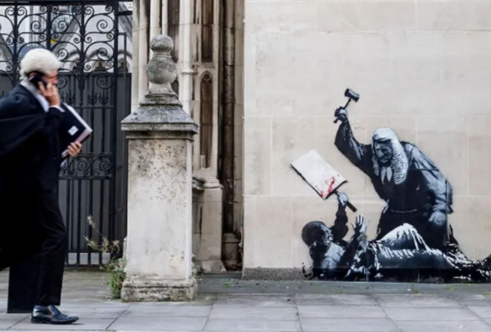 Новую работу Бэнкси в Лондоне удалят, а художника хотят привлечь к ответственности