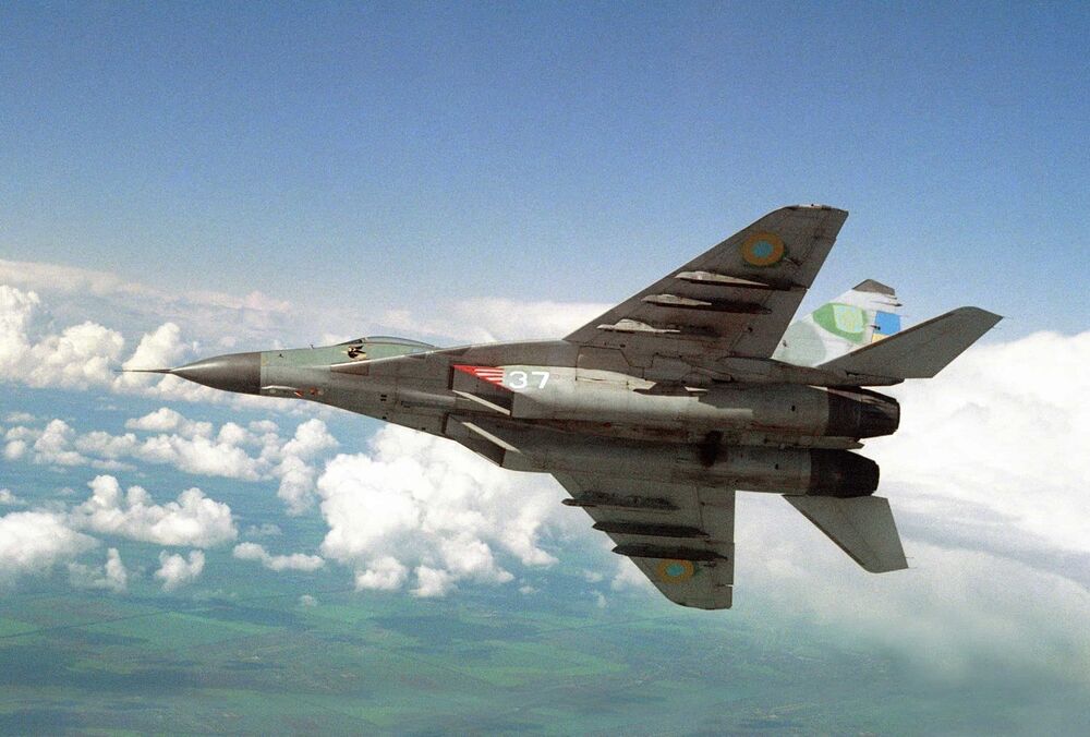 В Словакии выразили готовность передать Украине 10 из 11 собственных МиГ-29 В Словакии выразили готовность передать Украине 10 из 11 собственных МиГ-29