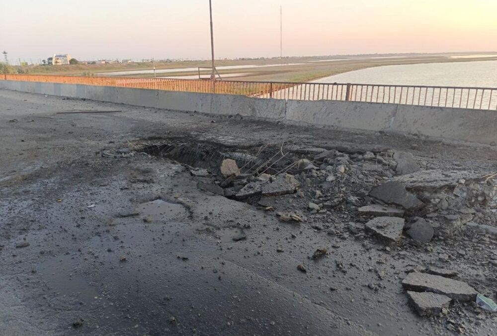 Українські військові завдали удару по Чонгарському мосту біля кордону з Кримом