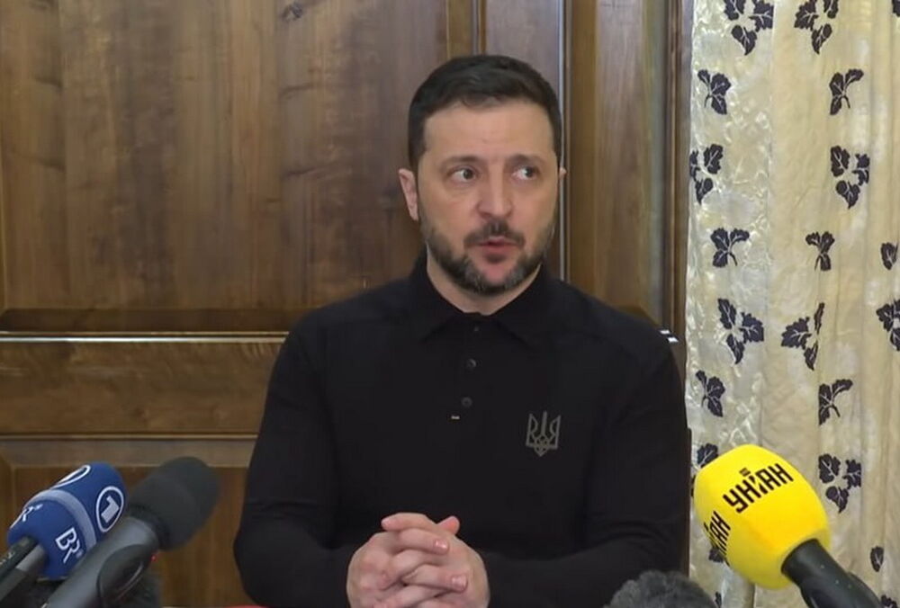 Російський дрон, який атакував саркофаг ЧАЕС, летів на висоті 85 метрів Російський дрон, який атакував саркофаг ЧАЕС, летів на висоті 85 метрів