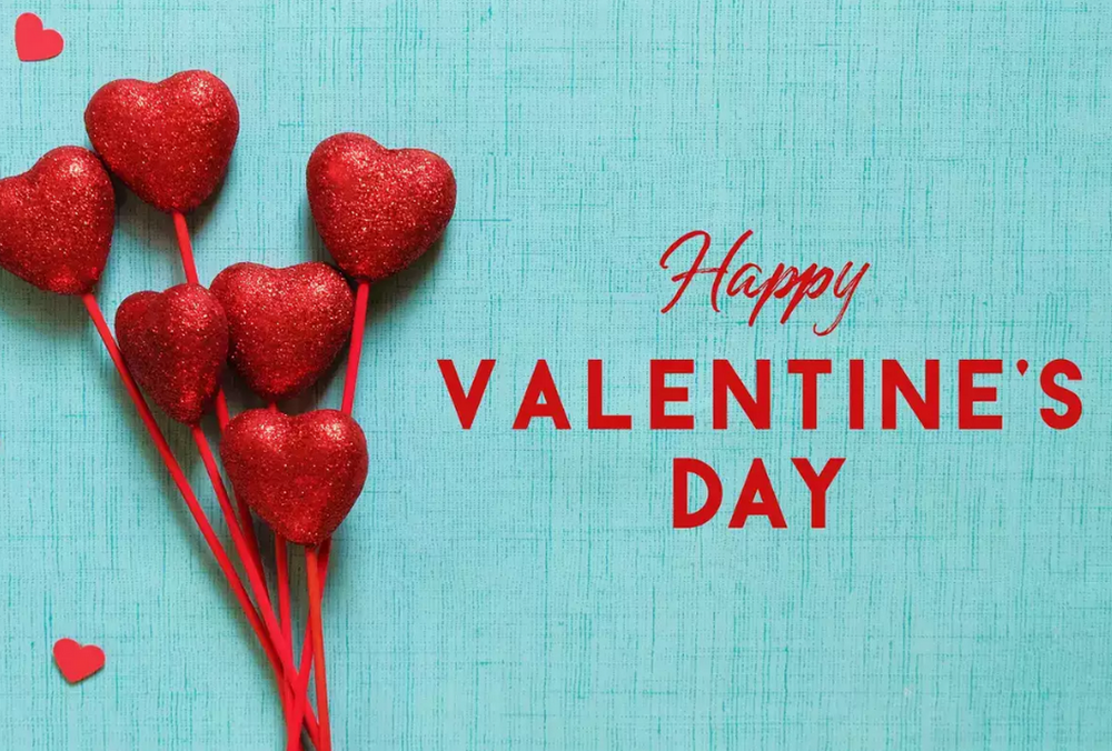 День святого Валентина: привітання у віршах та листівках
