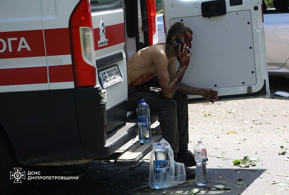 В Днепре число жертв российской атаки выросло до семи человек