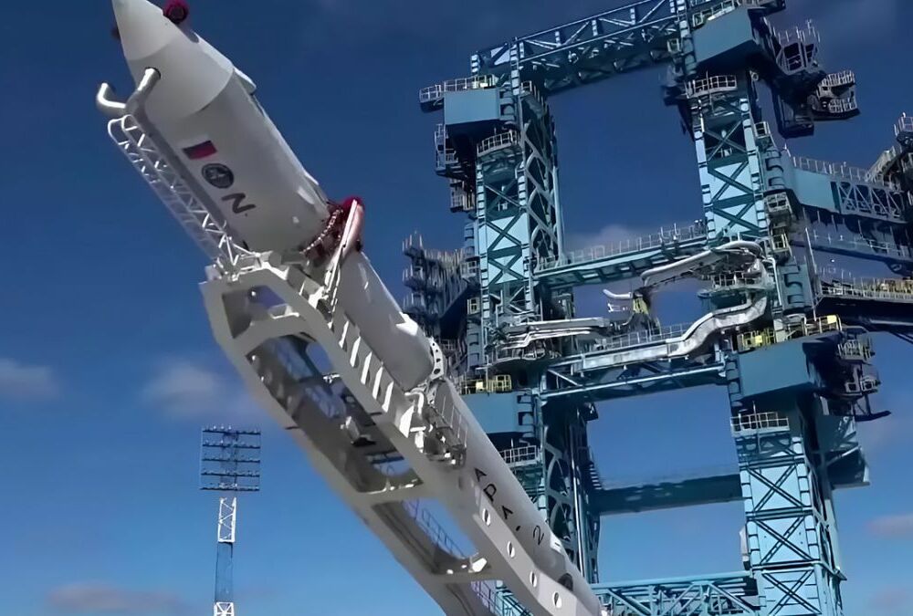 Россия запустила в космос ракету Ангара в интересах Минобороны