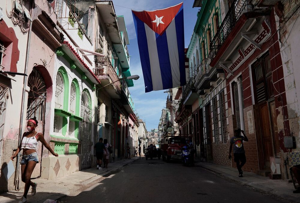 На Кубі затримали зловмисників, які вербували найманців на війну проти України