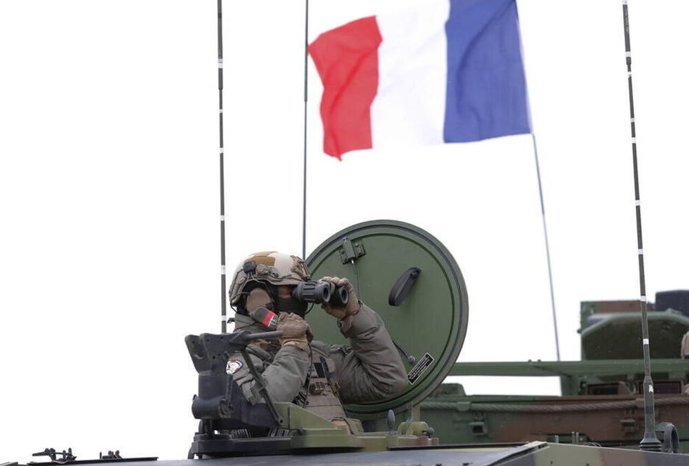 Франція відправить в Україну своїх військових інструкторів