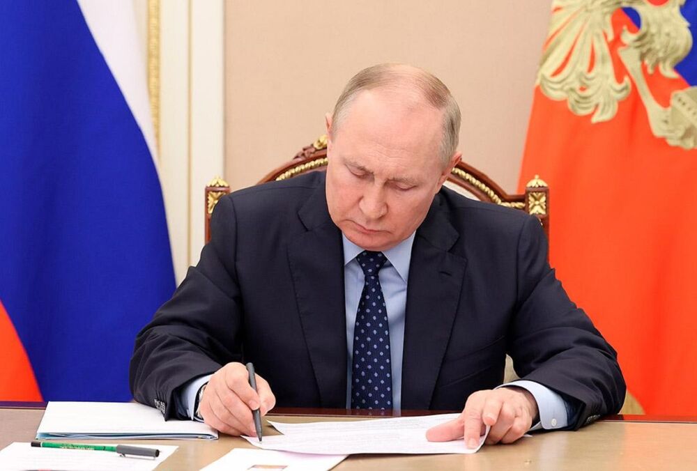  ”Попытка прекратить войну и защитить людей”: Путин выдал очередное циничное заявление 