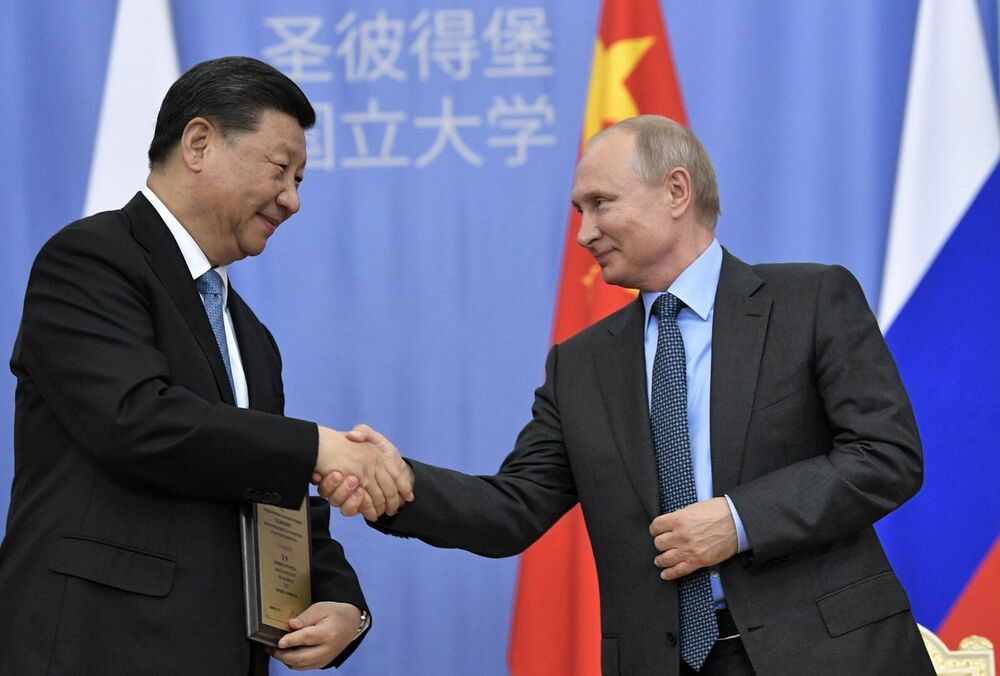 Глава Пентагона назвал ”тревожным месседжем” встречу Си Цзиньпина с Путиным