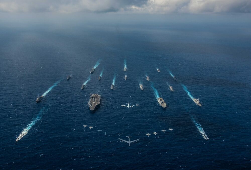 США устроили масштабные военные учения с Японией