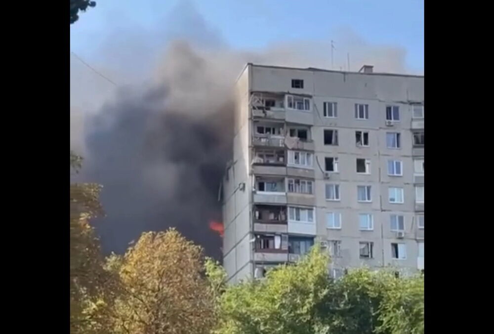 У Харкові обвалилася частина будинку, на який росіяни скинули КАБ - Відео