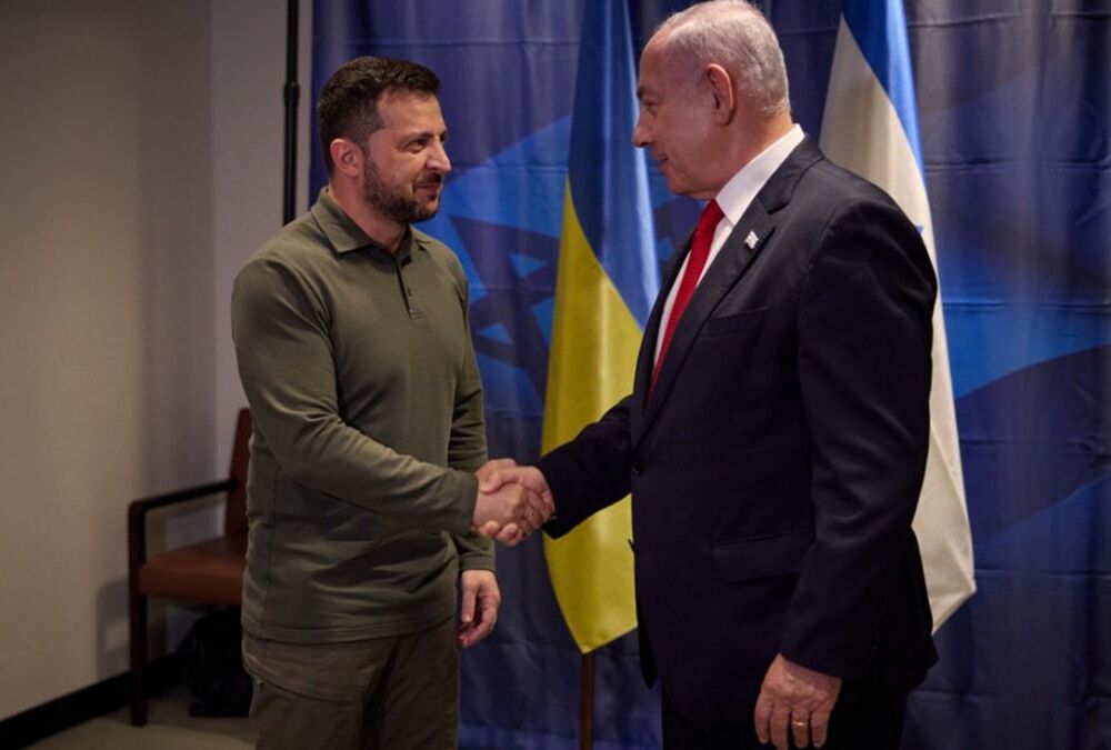 Зеленский и премьер Израиля провели экстренный телефонный разговор: первые подробности 