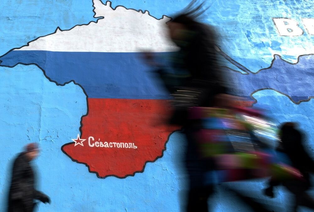 Все, только не Крым: политолог рассказал о перспективах отступления российской армии 