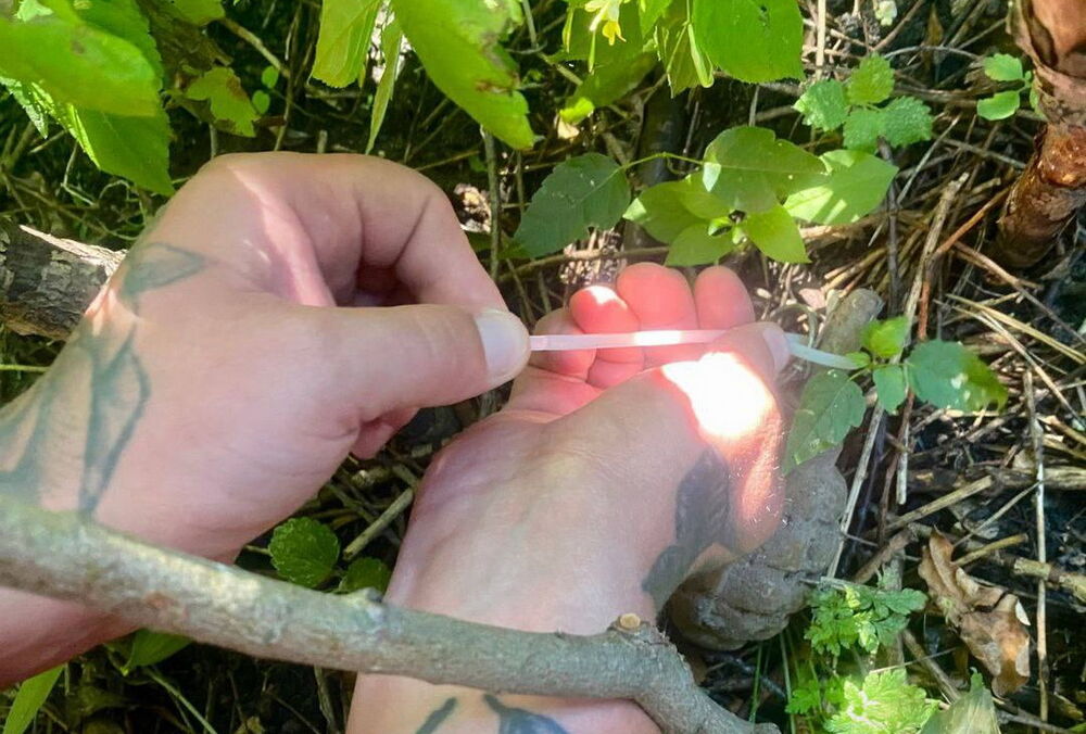 На дитячому майданчику Гостомеля виявили гранату: фото