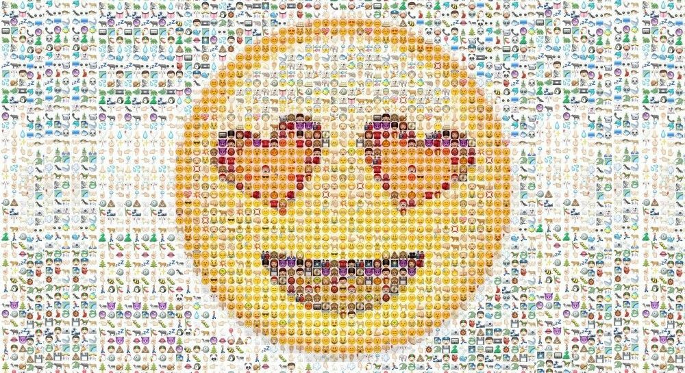 17 июля Всемирный день Эмоджи или Смайлика