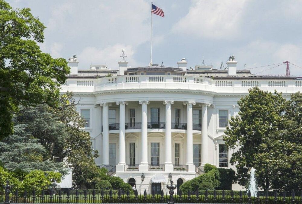 ЗМІ: у Байдена негласно попросили Україну продемонструвати готовність до переговорів із РФ